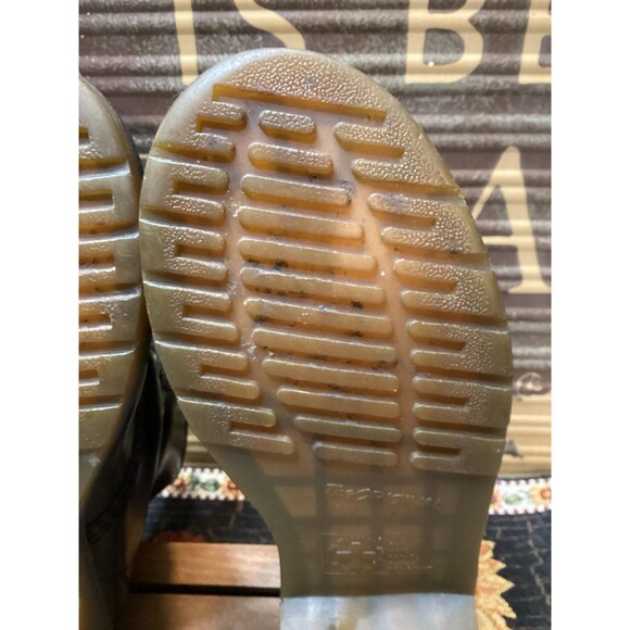 Dr. Martens Airwair Original Smooth Leather Black Boots #11821 Made In England 7 - Picture 16 of 16